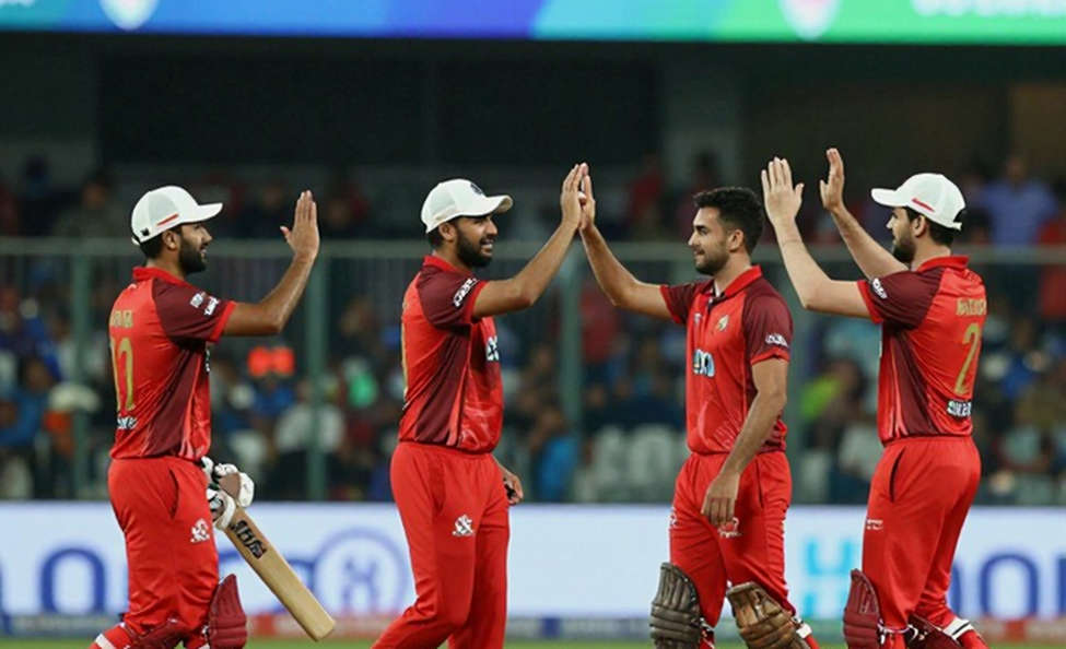 Delhi Capitals Appoint Chaminda Vaas as Fast Bowling Coach: A Big Question in the Shadow of 355 Test Wickets Delhi Capitals Appoint Chaminda Vaas as Fast Bowling Coach: A Big Question in the Shadow of 355 Test Wickets