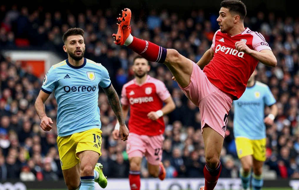 Nottingham Forest's Scoring Question: A Right-Footer at Left Wing-Back, and a Transfer Headline With No Transfer In It